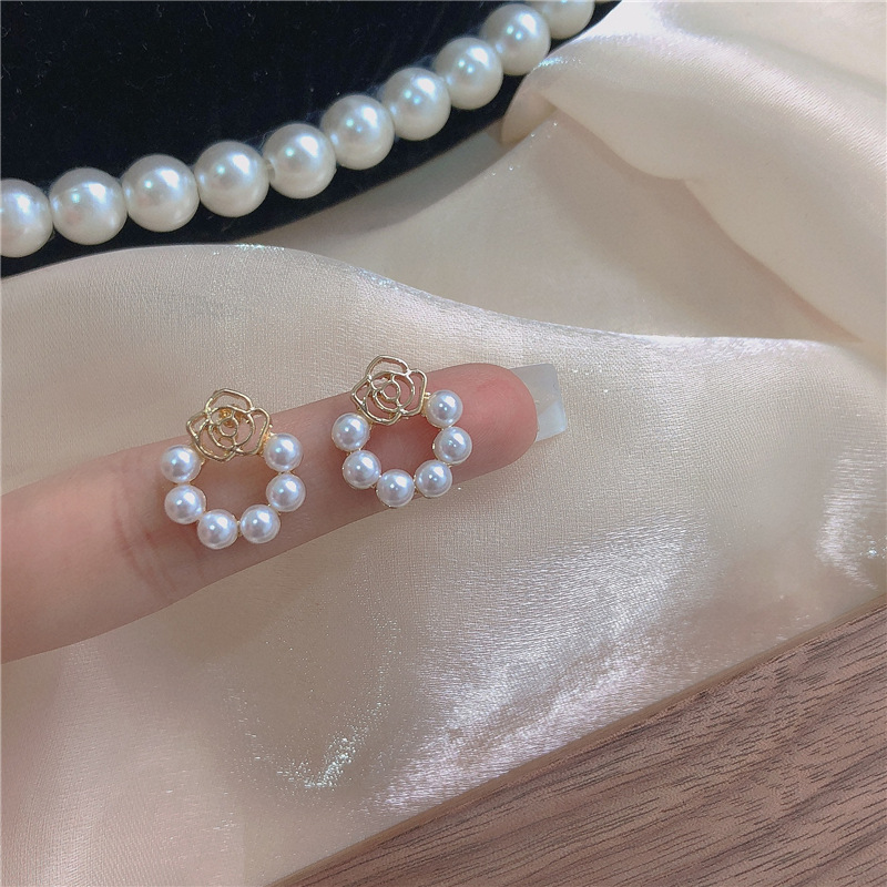 Pearl rose stud earrings, sweet, simple and elegant, new Spring 2024 trendy earrings, camellia earrings for women details Picture