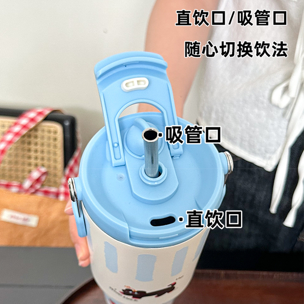 New cartoon ice cup, double-drinking, high-appearation-level cold water cup, large-capacity portable hand-held office coffee insulated cup Application Scenario
