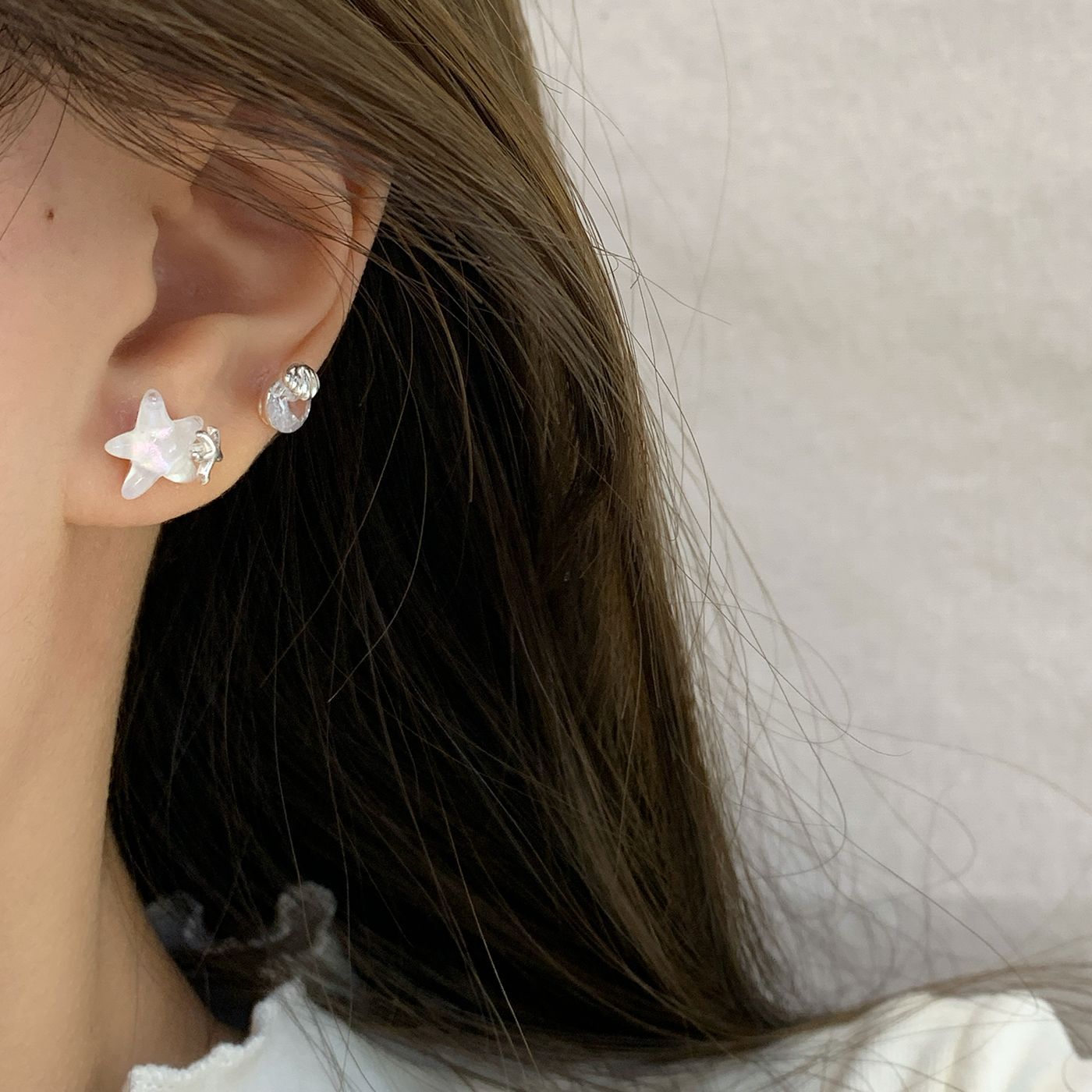 New ocean-themed gradient starfish shell earring set for women, silver needle, clear and fresh, shining and exquisite earrings Specification drawing