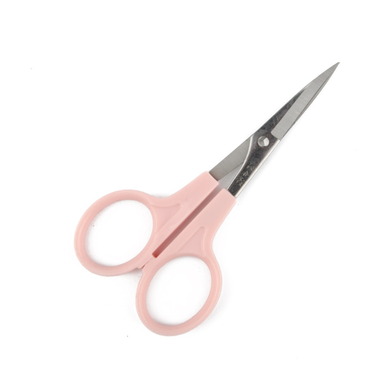 Wang Wuquan 3.5-inch upturned and curved embroidery scissors, edge trimming and thread cutting embroidery scissors Application Scenario