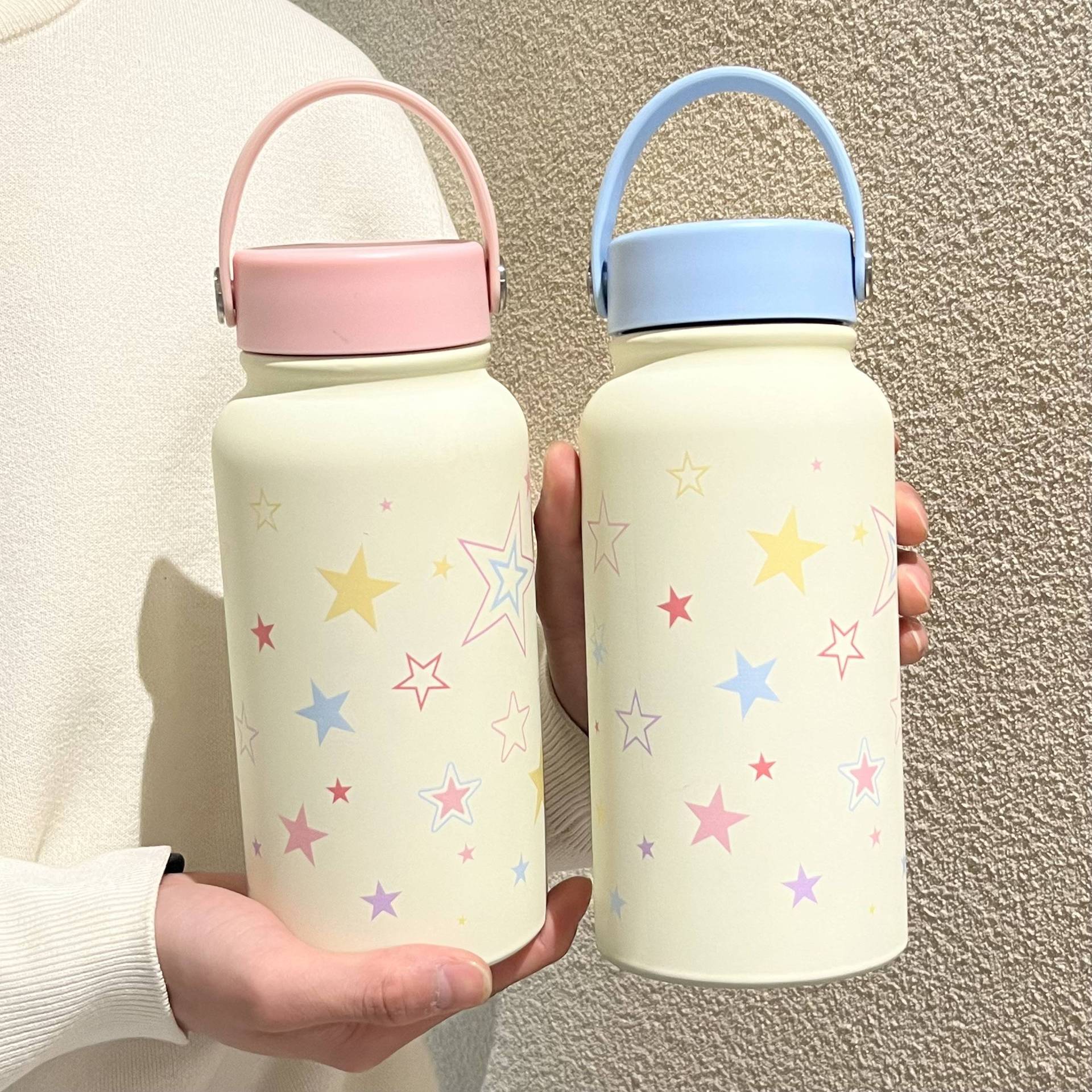 New 2025 large-capacity summer water cup with high appearance level, portable and simple outdoor student water cup, cute insulated cup Application Scenario