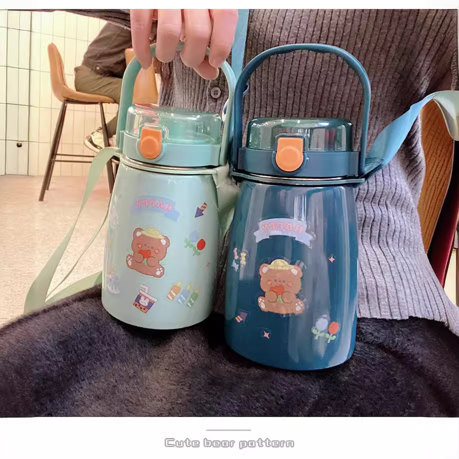 Cute big pudding student double-drinking cup with large belly, large-capacity stainless steel insulated cup, children's gift water cup with straw Application Scenario