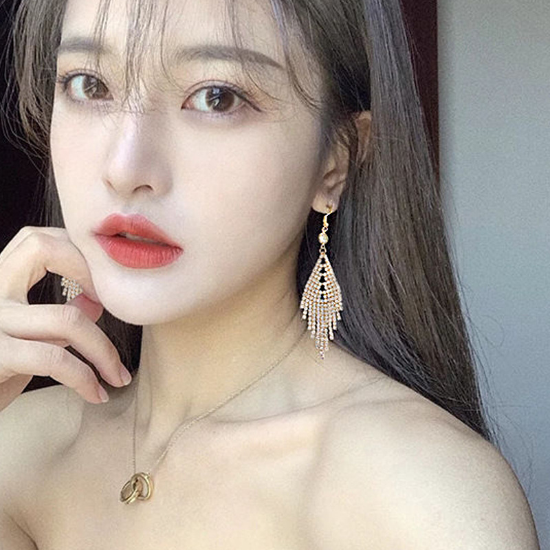 New Korean fashionable and elegant tassel earrings, summer high-end, individualistic, exaggerated and super shiny, full diamond earrings for women wholesale Specification drawing