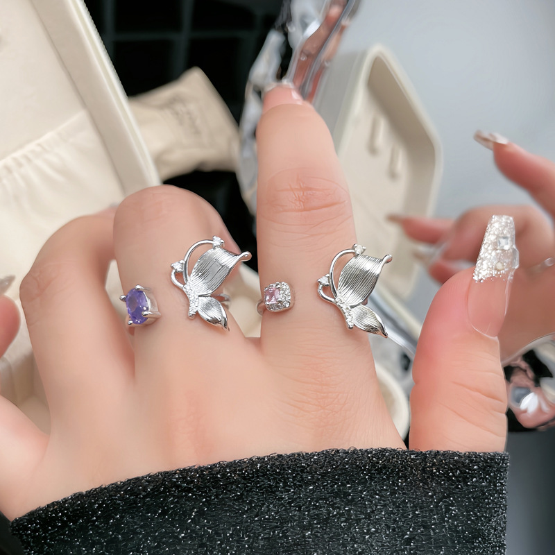 A pink, purple, diamond, butterfly-shaped, sweet and cool ring for women's fashion, an ins style, a niche and cold style, a high-end accessory details Picture
