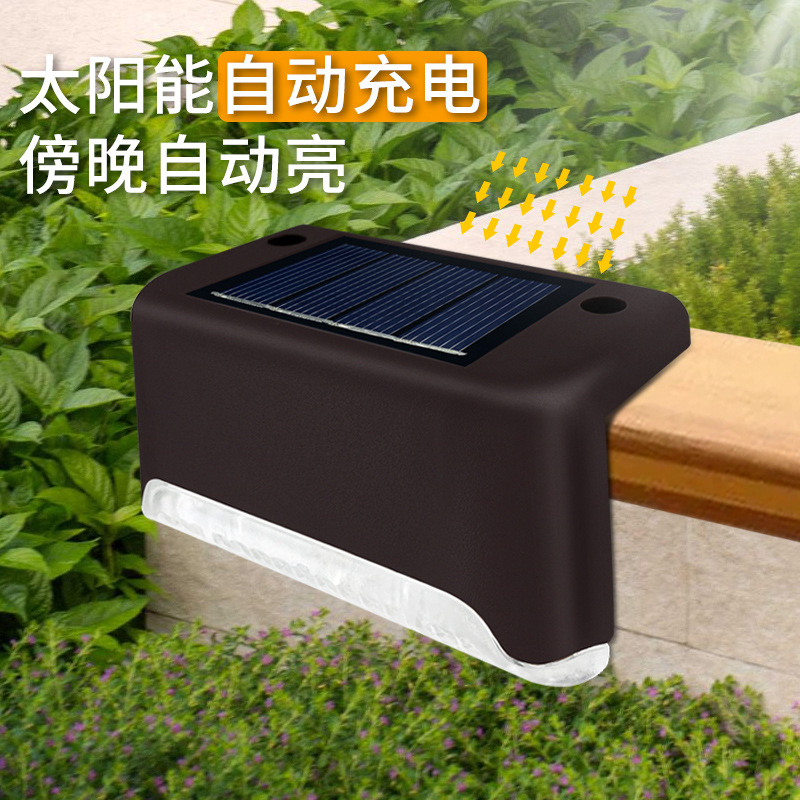 Solar step lights, solar wall lights, table lamps, sensor lights, garden lighting, night lights, waterproof wholesale Application Scenario