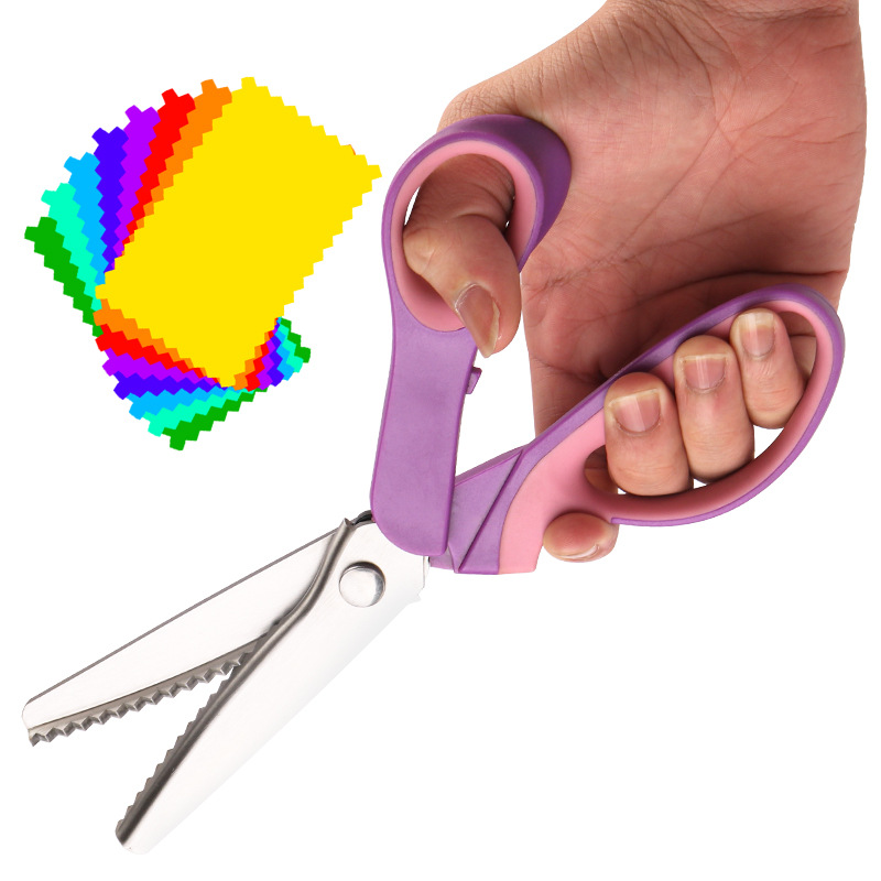 Tooth cloth scissors, triangular dog teeth, serrated tailor scissors, handcrafted DYI paper-cut, lace scissors, clothing fabric samples, fabric scissors details Picture