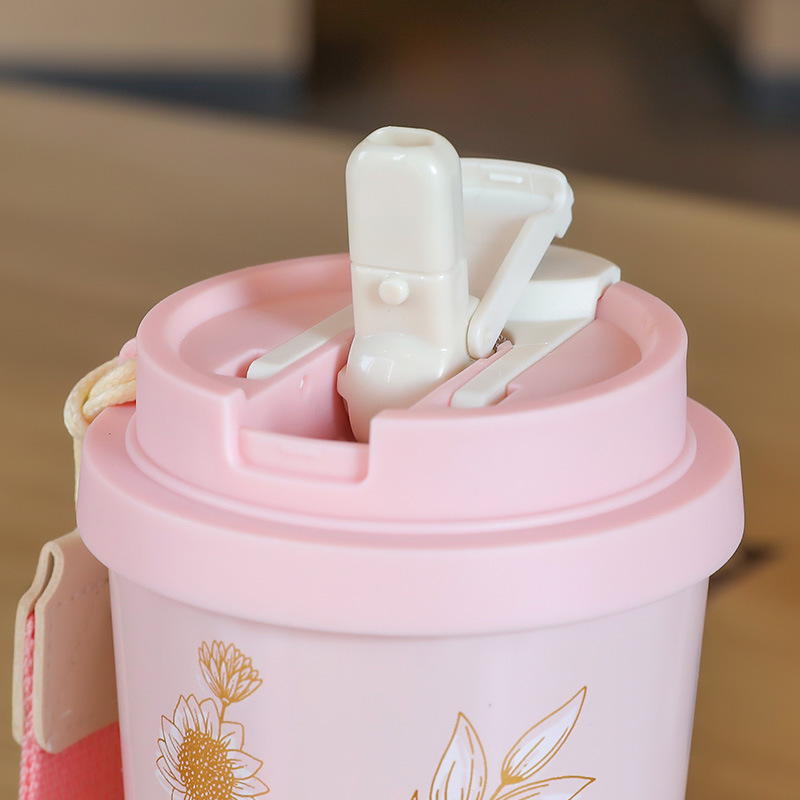 High-appearance 316 stainless steel insulated cup, lily of the valley flower coffee cup, straw, double drinking cup, portable gift cup Application Scenario