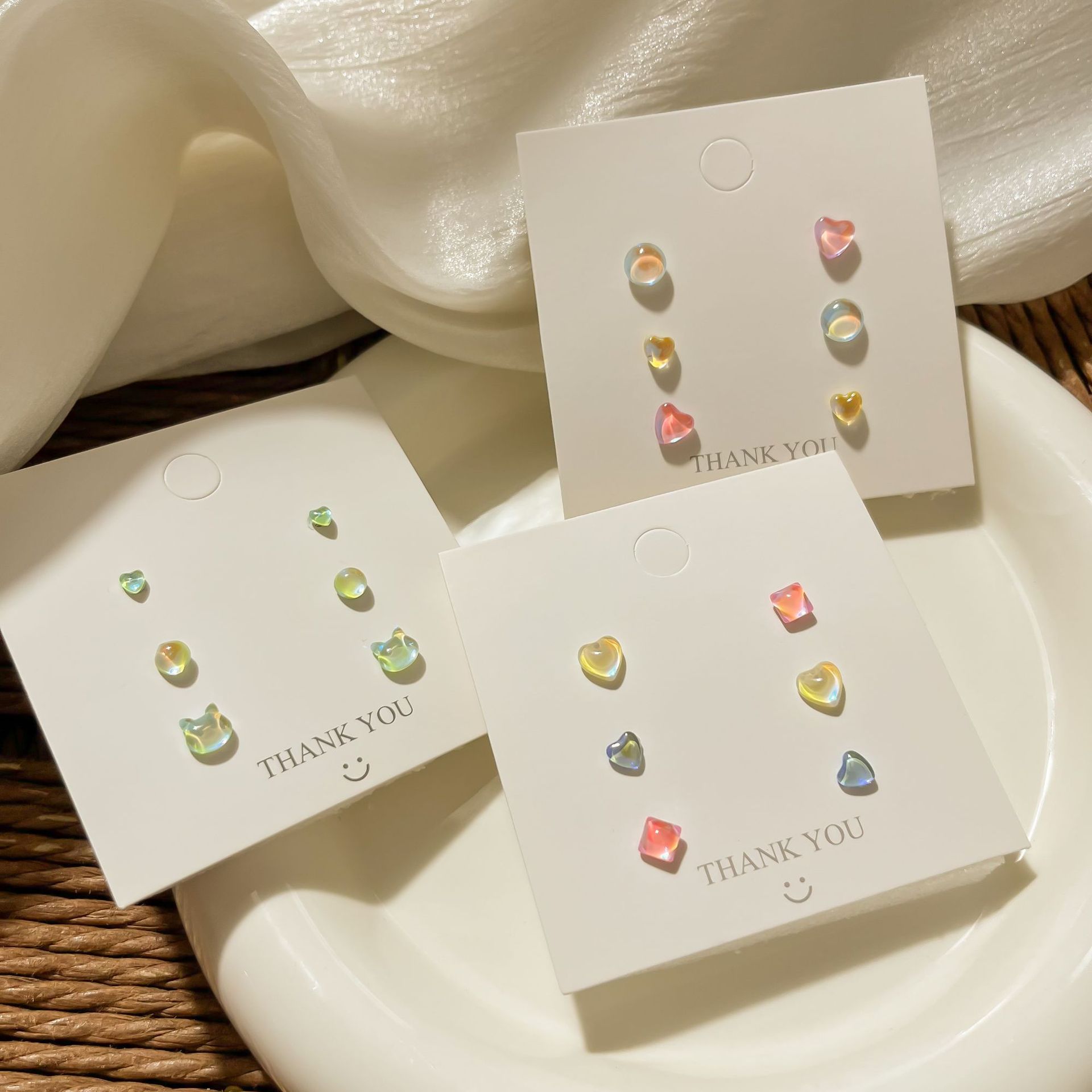 Super dazzling and colorful laser heart-shaped stud earrings, cute and simple for daily use, versatile ear bone stud earrings, new heart-shaped earrings for women Application Scenario