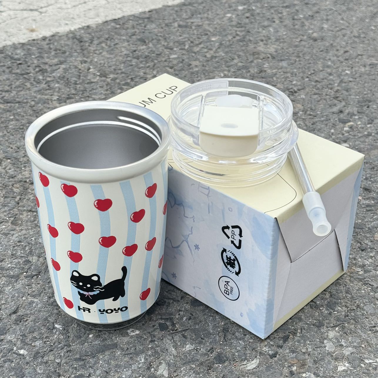 Cartoon high appearance level water cup for girls, 316 stainless steel insulated cup, portable coffee cup, office men's and women's straw cup Application Scenario
