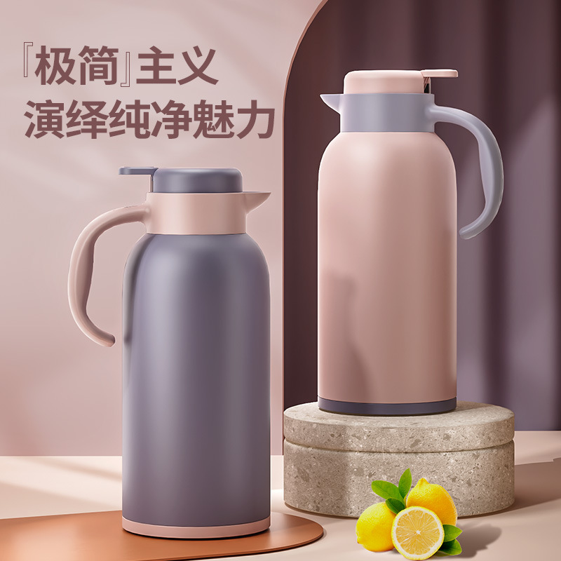 Wholesale of household smart temperature-showing insulated flasks, large-capacity press-type insulated flasks, glass inner liner insulated dormitory thermos Application Scenario