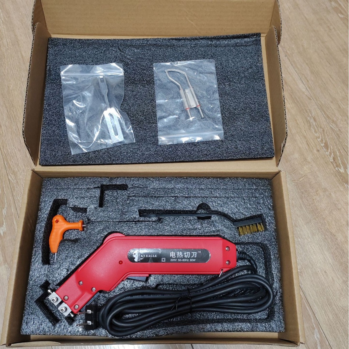 **** special electric heating knife link. The product defaults to European standard plug. If you need other plugs, please make a note or leave a message Application Scenario