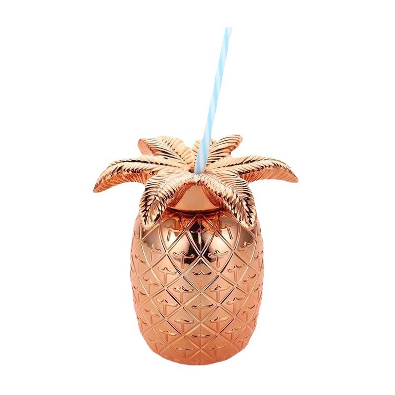 Factory direct sales, instant delivery, gold-plated and color-plated large pineapple 650ml, PET beverage bottle with straw, large water cup Item Picture