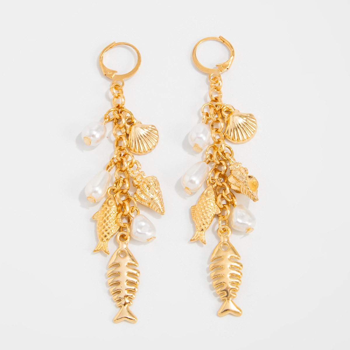 European and American cross-border ocean ins stylish Su earrings, Bohemian niche small fish pendant earrings, starfish earrings for women Item Picture