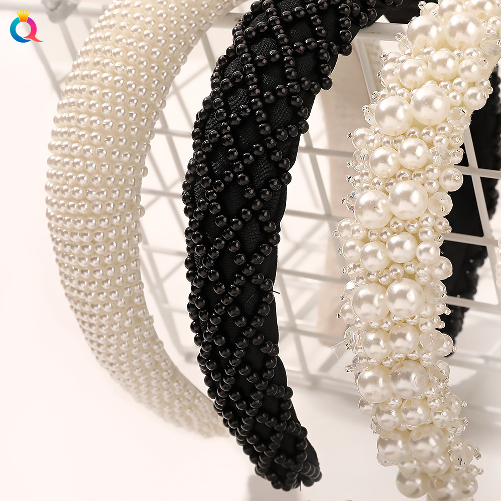 Qiyue Pearl headband, a retro socialite headband, handcrafted beaded, fashionable and versatile for women, a hair tie and accessory for going out Application Scenario