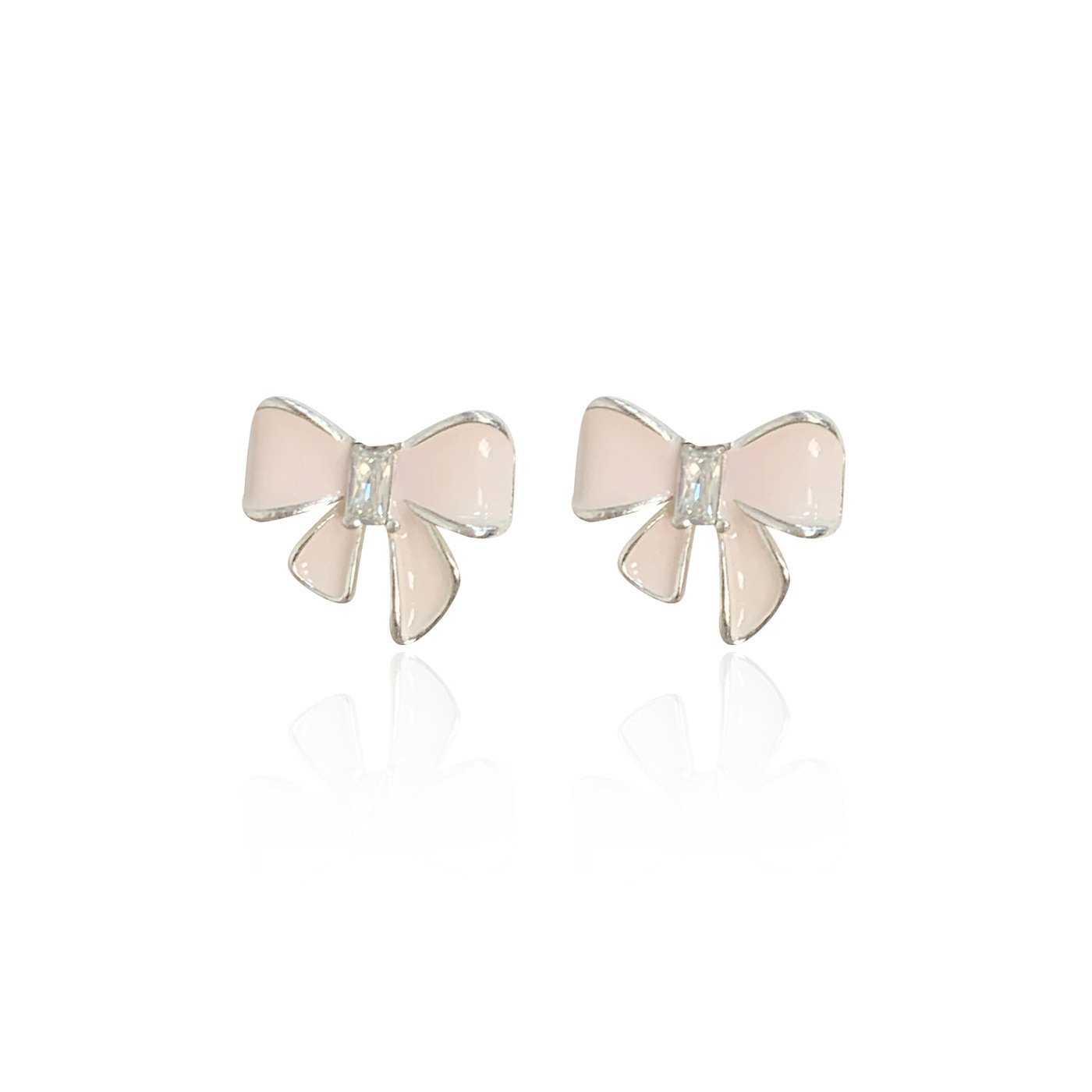 Korean spring and summer exquisite pink bow stud earrings, silver needles for women, fashionable commuting style, girlish heart, high-end sense earrings Item Picture