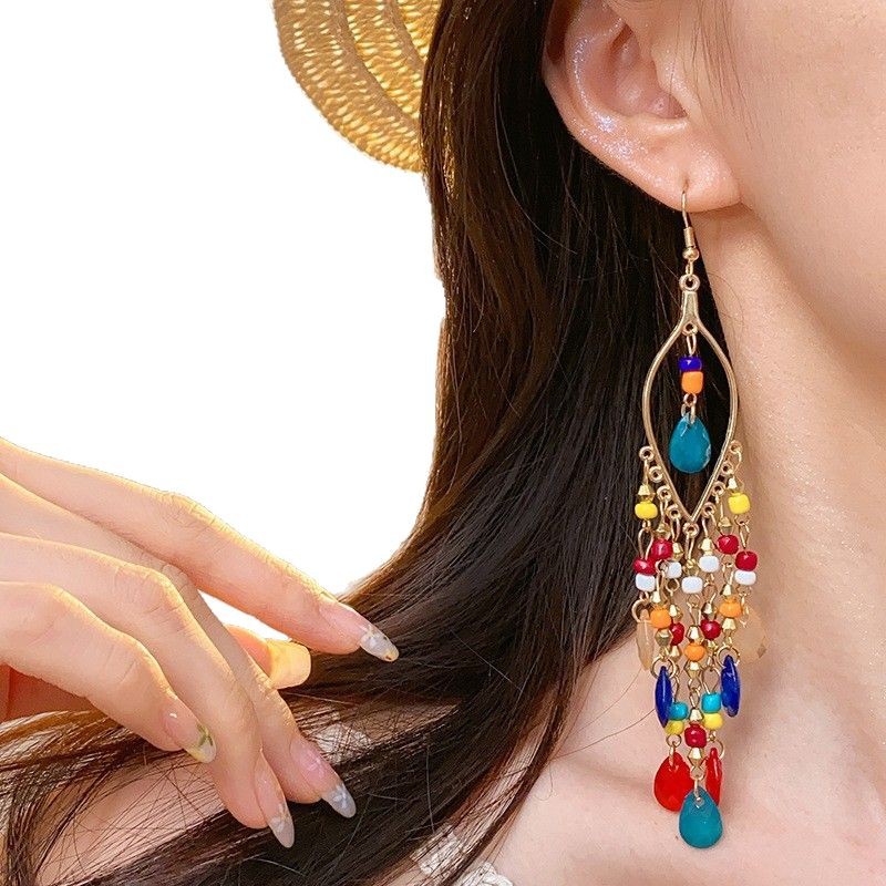 Retro ethnic style long tassel earrings, a high-end feminine charm, Bohemian stud earrings, and popular vacation style earrings Item Picture