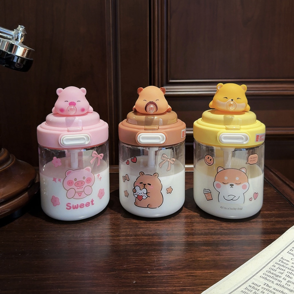 Cute Capibara plastic cup for girls, high appearance level, small and portable, fun children's straw cup details Picture