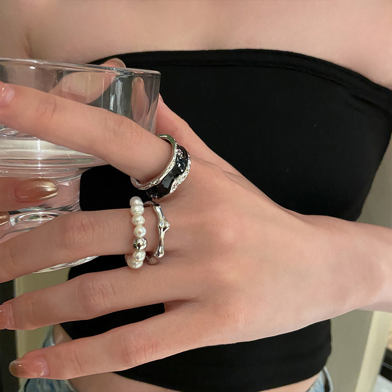 A super ethereal and exquisite zircon open ring for women, a French light luxury and individual index finger ring with a double-layer wide face, 2022 new style Specification drawing