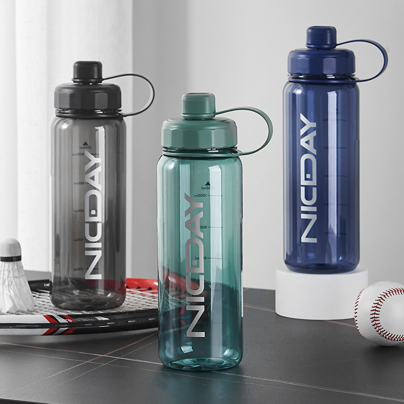 Fuxing large-capacity shockproof water cup, student summer cup, sports and fitness water bottle, portable outdoor space cup for workers full figure
