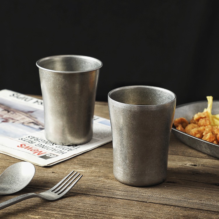 Industrial snowflake grey American coffee cup, outdoor camping personalized water cup, retro aged stainless steel mug full figure