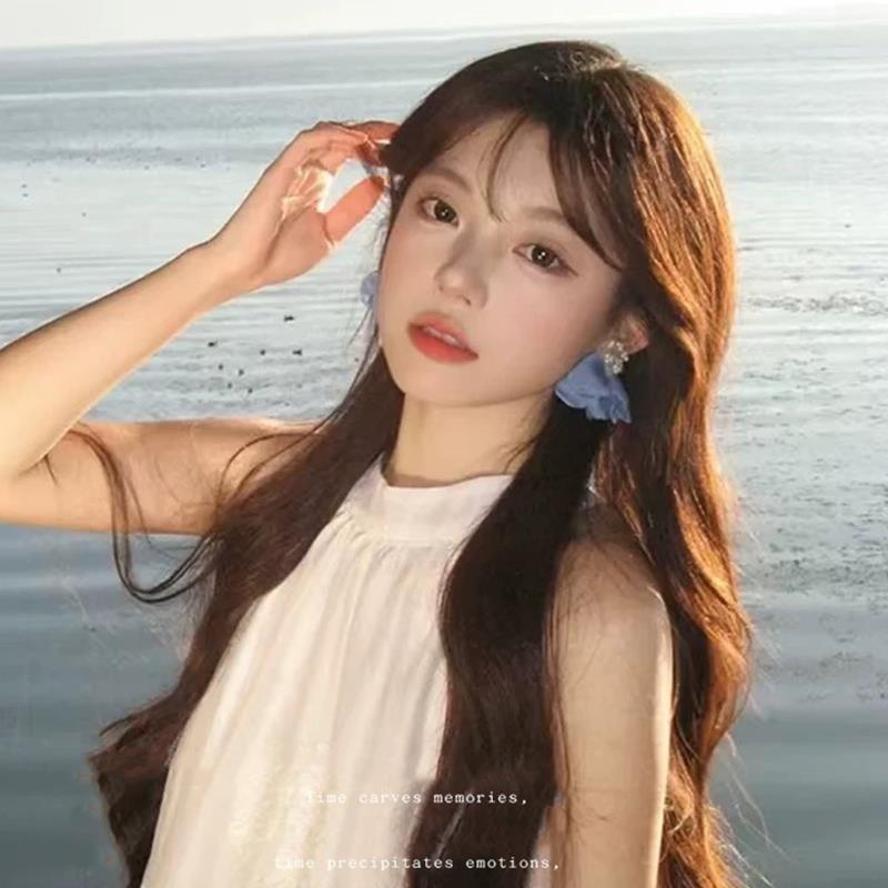 Super fairy-like blue chiffon earrings for women, 2025 new style bestsellers, high-end stud earrings, summer seaside vacation flower earrings Application Scenario