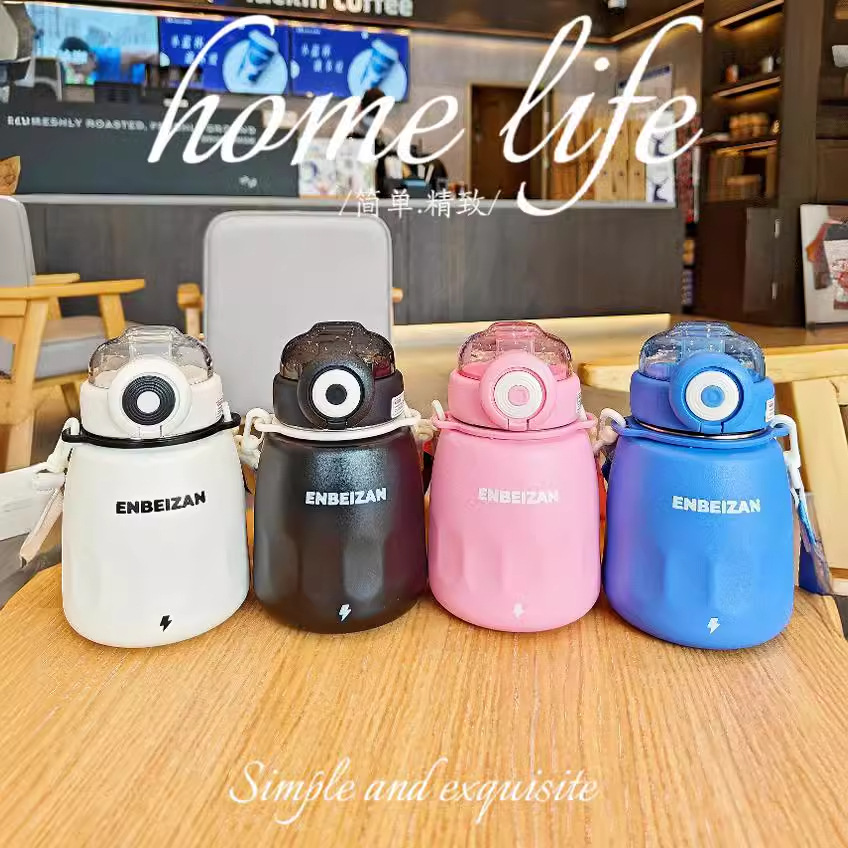 The new large-bellied insulated cup is simple, trendy and fashionable. The straw cup is portable and suitable for couples to give as a gift. It is a stainless steel water cup with a high appearance level details Picture