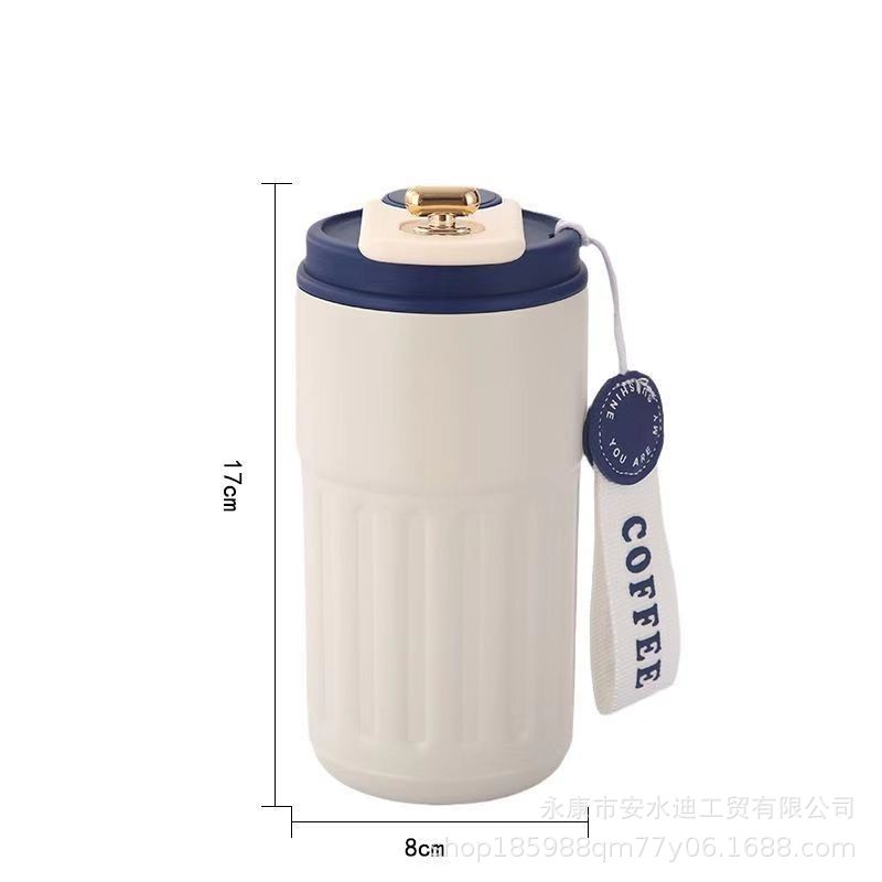 High-appearation-level double-layer insulated cup, 316 stainless steel smart temperature-showing coffee cup, portable outdoor water cup for men and women Application Scenario