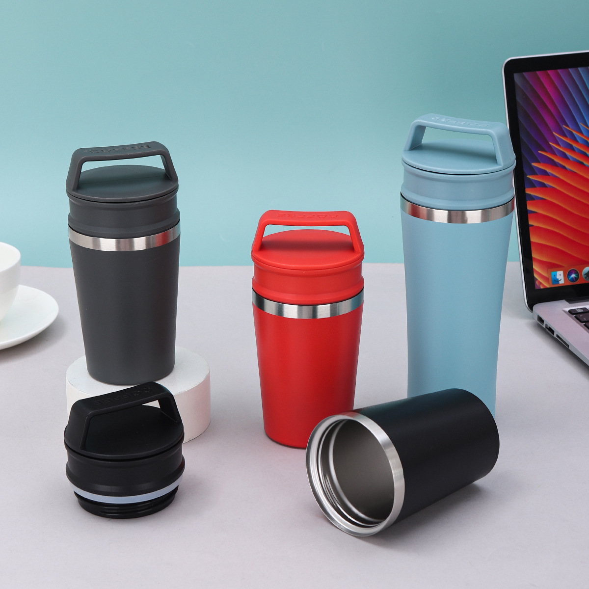 Wholesale of creative new portable coffee cups, stainless steel insulated cups, outdoor sports gift cups for men and women Application Scenario