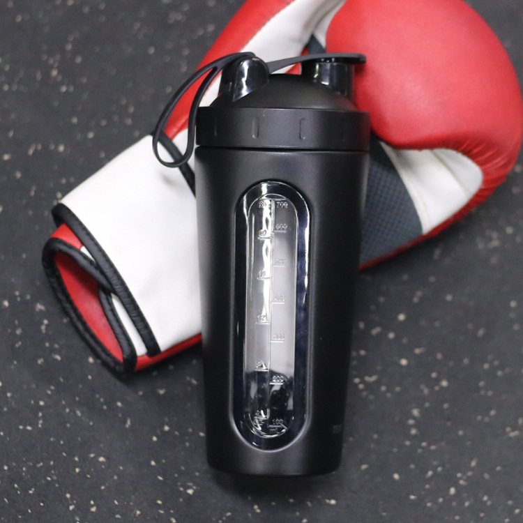 Cross-border 304 stainless steel shaker cup, multi-functional insulated cup, stirring milkshake cup, outdoor fitness sports shaker cup Application Scenario
