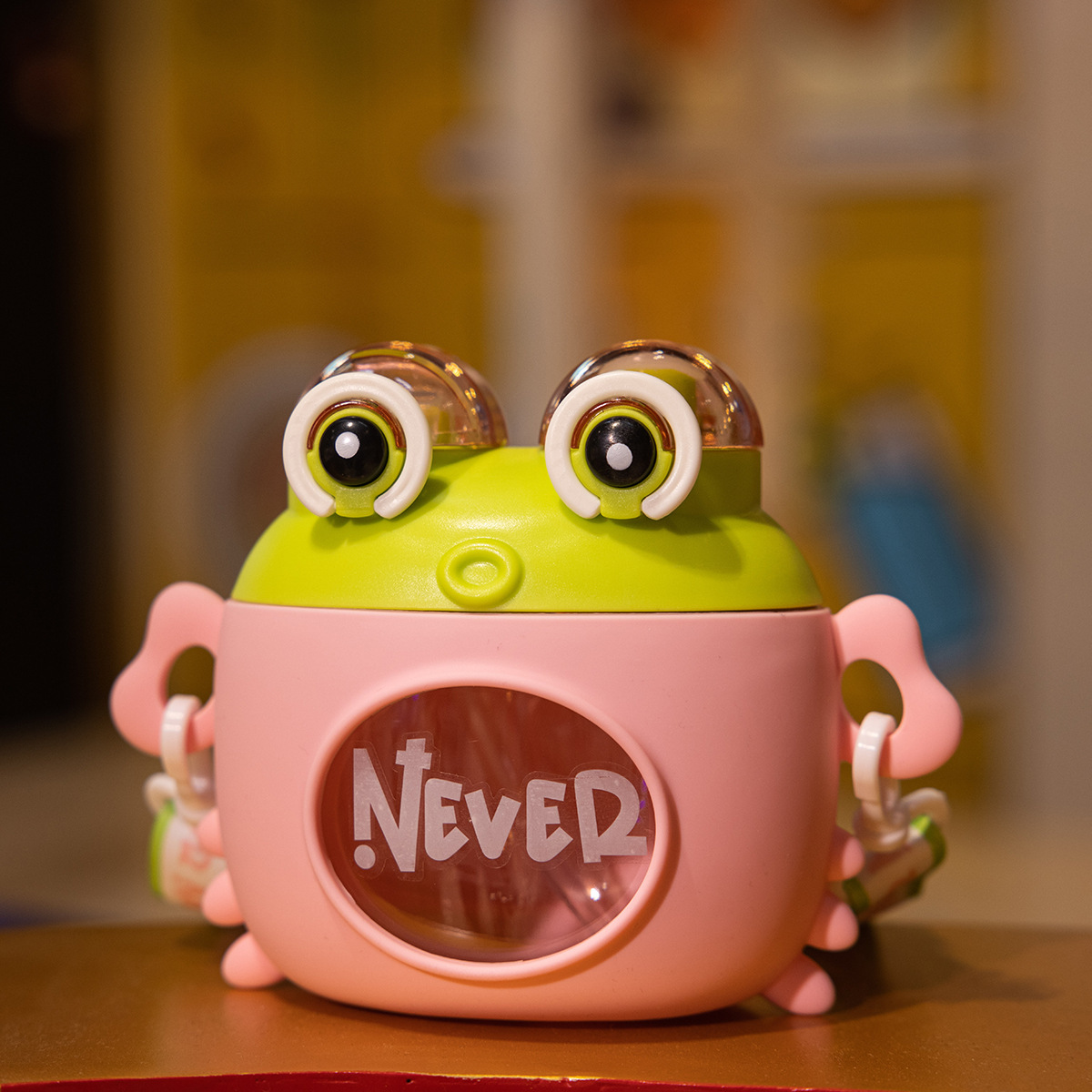 Cute children's water cups on Instagram, little crabs, students going to kindergarten, boys' and girls' straw cups, portable cups Specification drawing