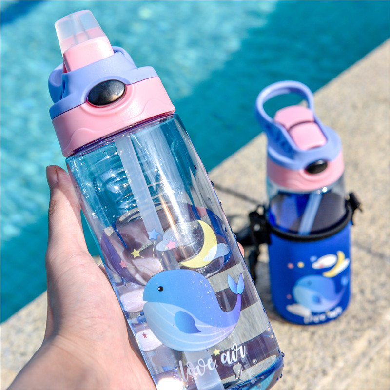 Large-capacity Liangzi plastic cup, children's star straw water cup, summer sports boys and girls cartoon duckbill cup, toddler cup full figure