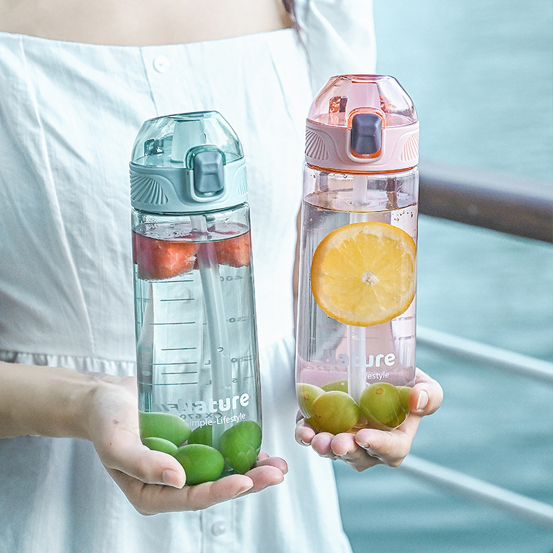 ins water cups for children, summer, boys and girls, high appearance level, straws, special water bottles for pregnant women and new mothers, scale details Picture