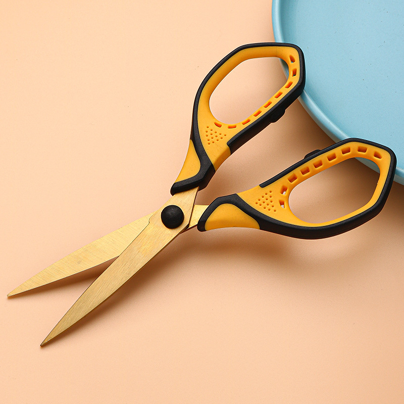 ins influencer TPR two-color scissors, DIY handcrafted stationery, hair scissors, black anti-rust and anti-stick paper-cutting fabric scissors Application Scenario