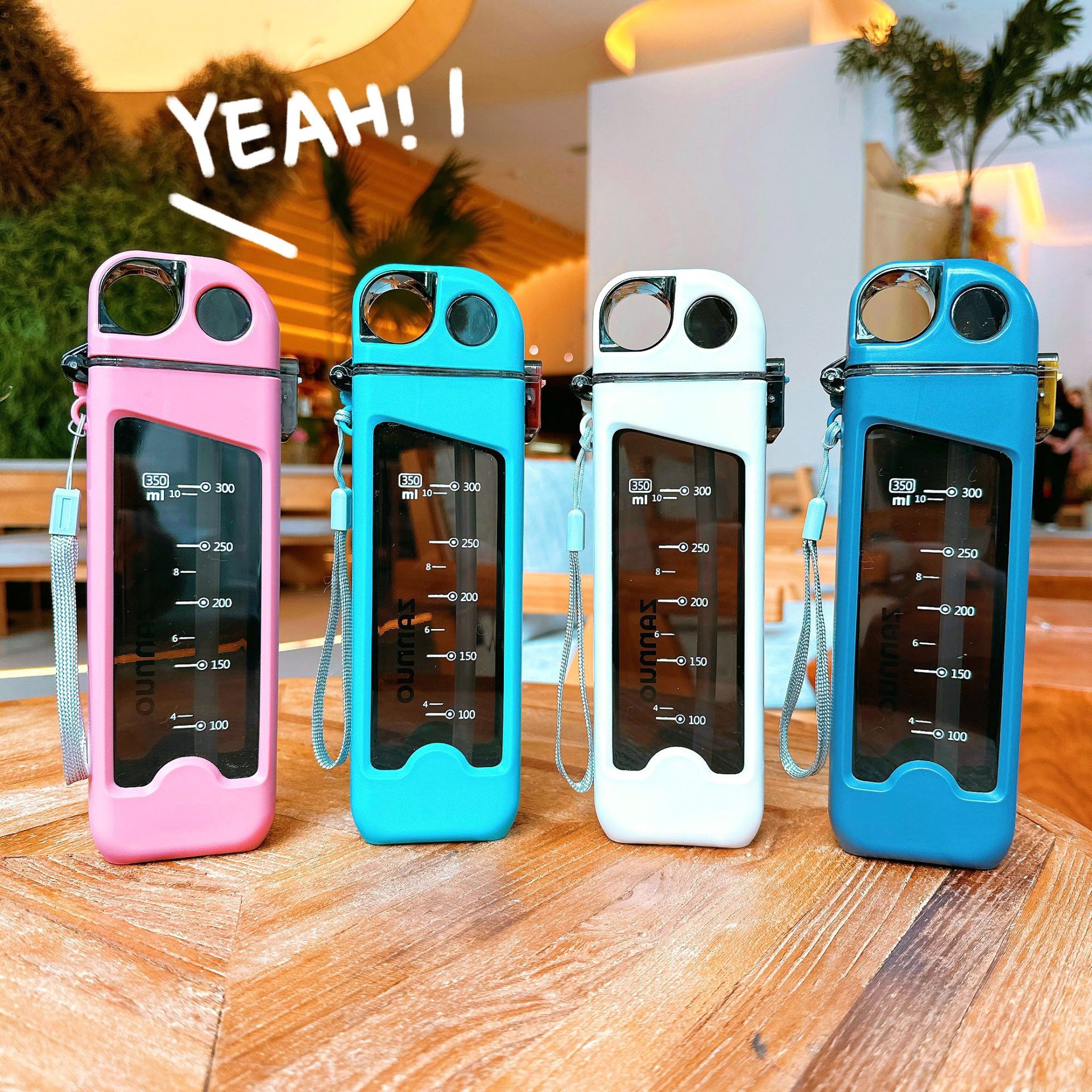 Square trendy plastic cups, sporty, fashionable and personalized straw cups, portable for couples, high appearance level, fitness cups with scales details Picture