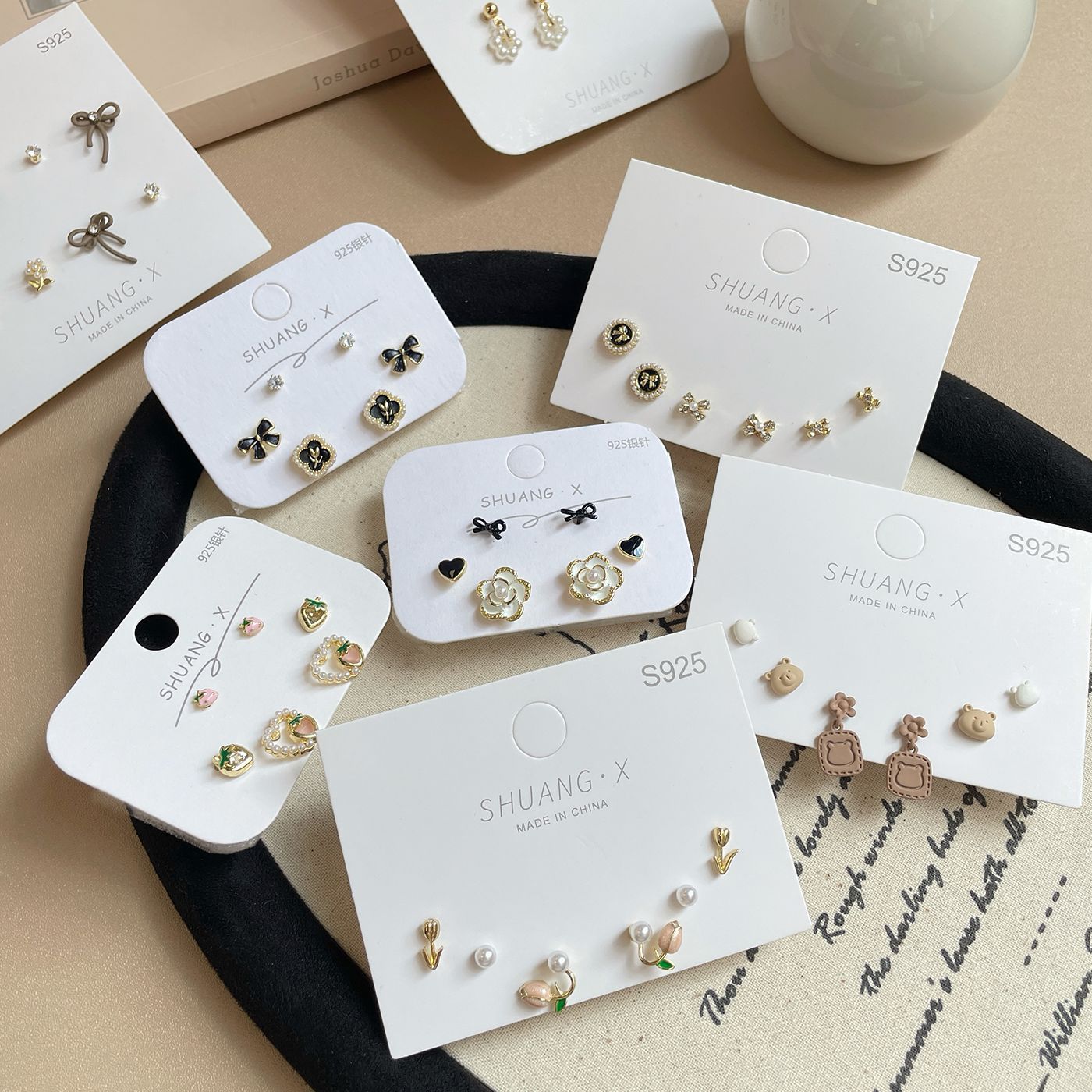 Elegant golden butterfly geometric stud earrings set for women, small and exquisite silver needle, fresh and delicate heart-shaped flower earrings wholesale Application Scenario