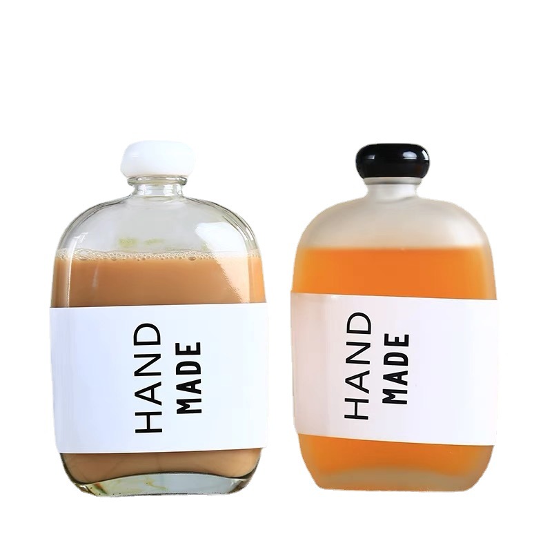 Creative glass white spirit bottles, small-capacity fruit wine bottles, cute mushroom cap wine bottles, beverage bottles with printed logos Item Picture