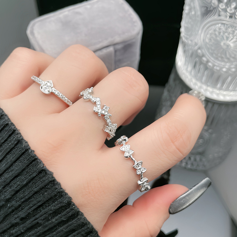 Simple and plain ring, small and versatile butterfly opening ring, women's niche design sense, elegant and fashionable, layering style food ring Specification drawing