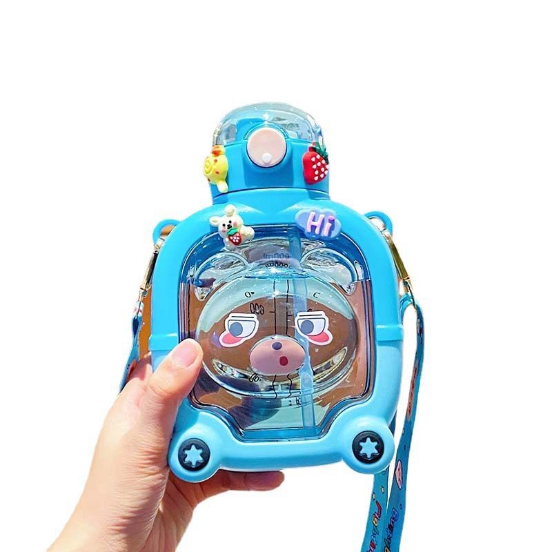 New summer children's water cup with large capacity, cartoon plastic strap, high appearance level, portable magic water bottle bear Item Picture