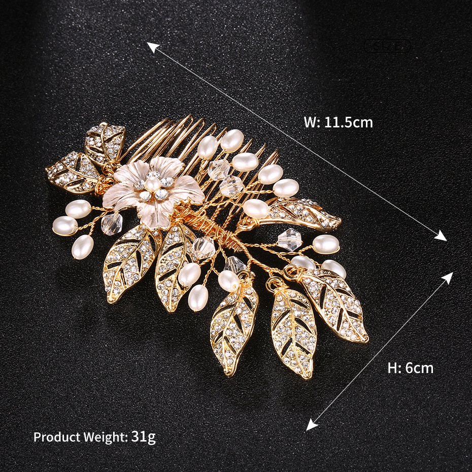 New European and American water diamond pearl bridal hair comb, floral leaf hair accessory, retro alloy handcrafted comb accessory Application Scenario