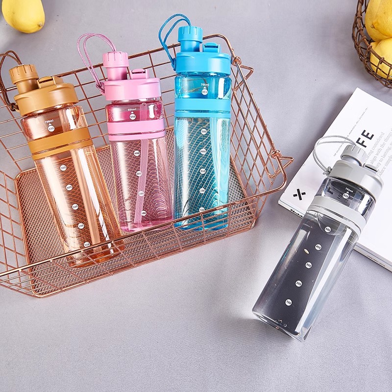 Large-capacity sports water cup with straw, high appearance level fitness water bottle, outdoor portable, summer heat-resistant water bottle details Picture