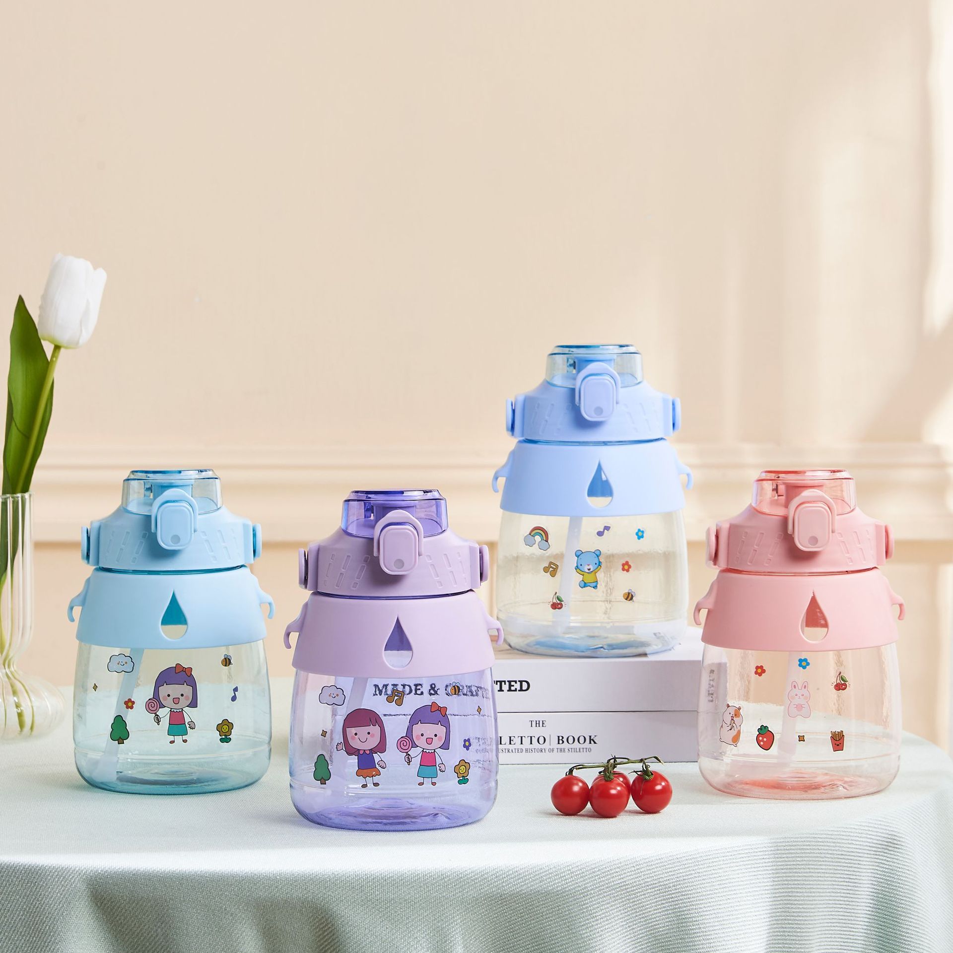 Wholesale of Fuxing high-appearure-level large-belted plastic space cups with handles, cute children's straw cups, and large-capacity water cups details Picture