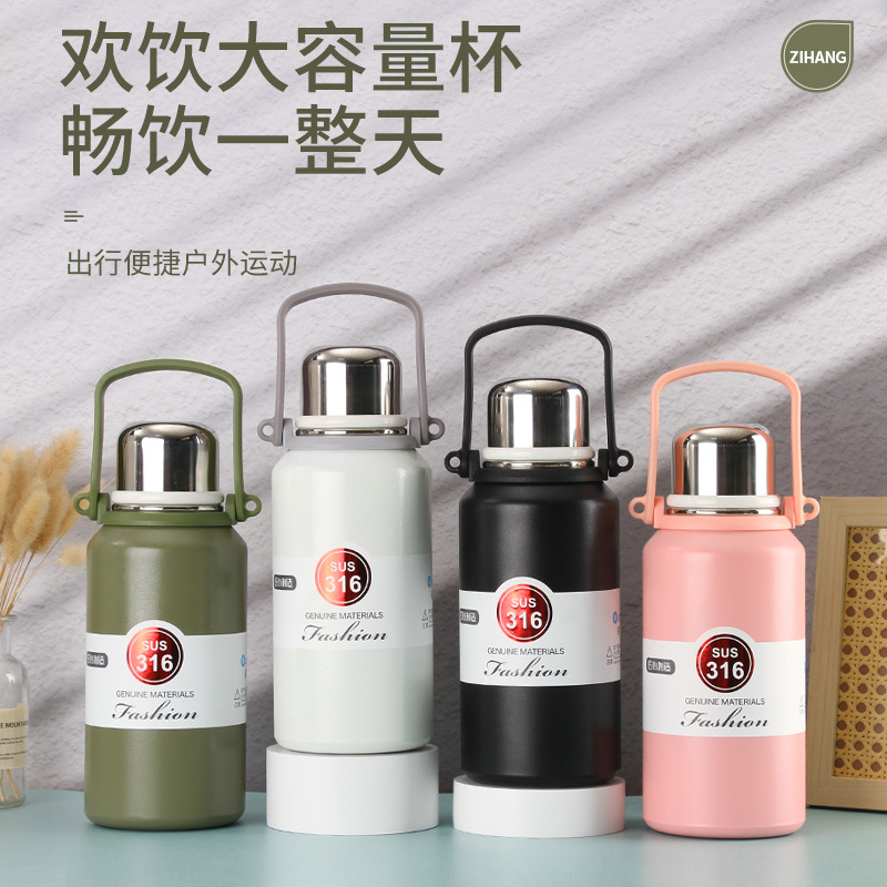New 316 stainless steel vacuum insulated cup, portable slanted travel kettle, outdoor large-capacity sports water bottle with handle full figure