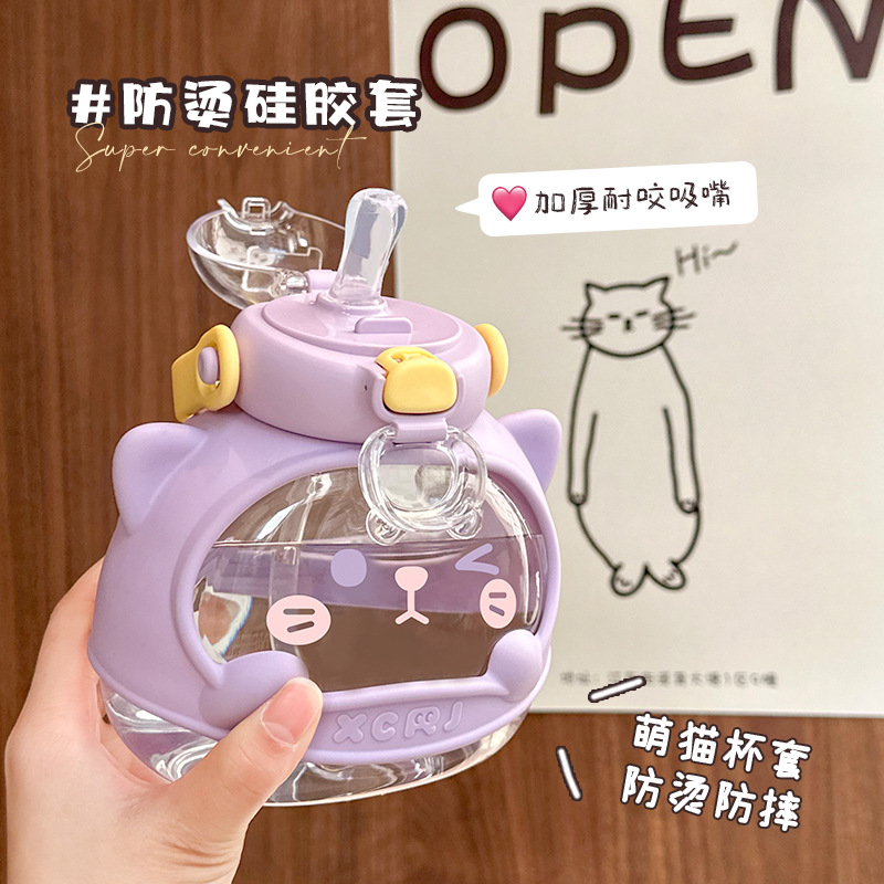 Cute tritan plastic cup, portable for students, super cute children's water bottle, portable for girls, outdoor, high appearance level straw cup Application Scenario