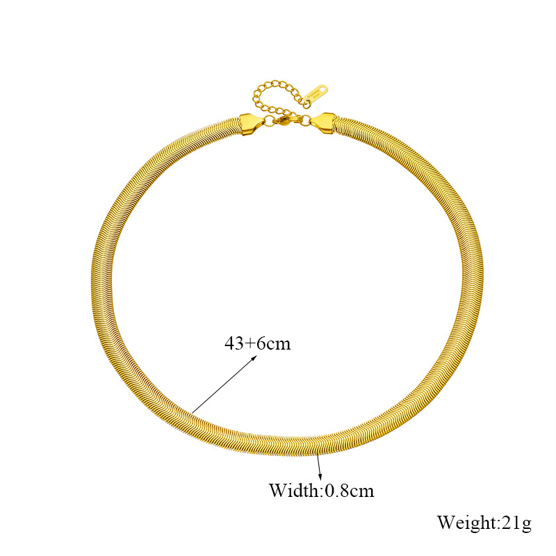 A new cross-border creative, simple and heavy industry punk hip-hop titanium steel metal two-color gold and silver chain necklace from Europe and America Item Picture