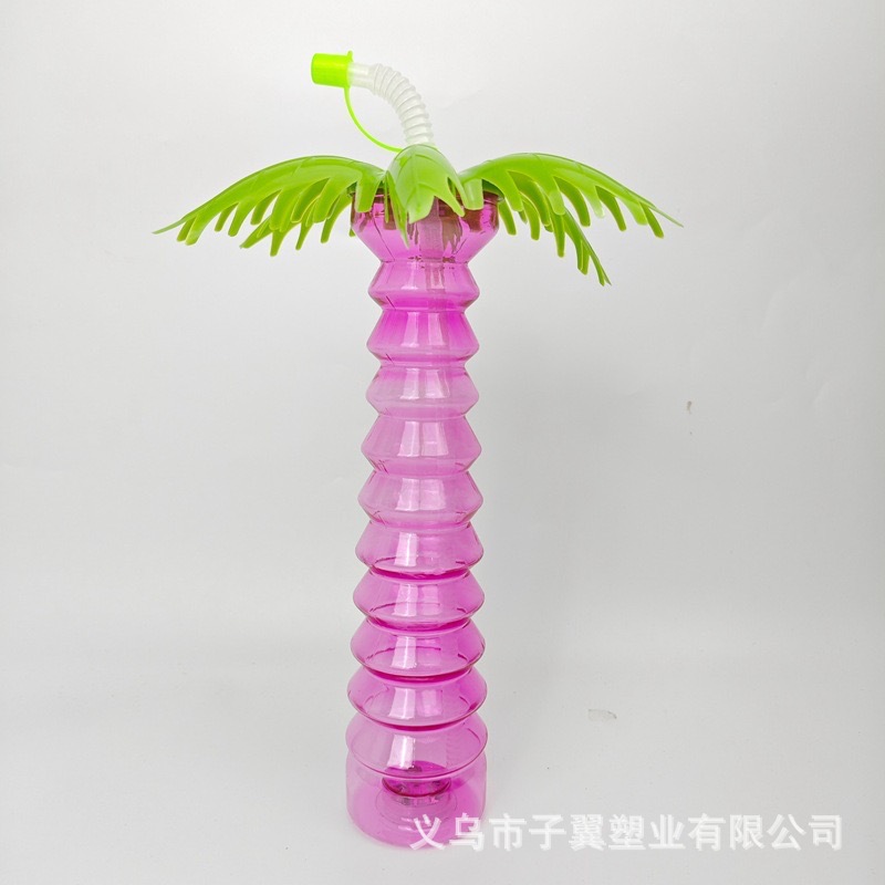 Creative special-shaped pet disposable plastic luminous coconut tree cup 500ML straw cup Beach drink water cup in stock Application Scenario