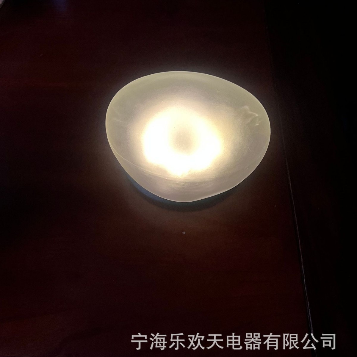Factory direct sales, wholesale and retail of solar glass pebble lamps/pebble ambient lamps Specification drawing