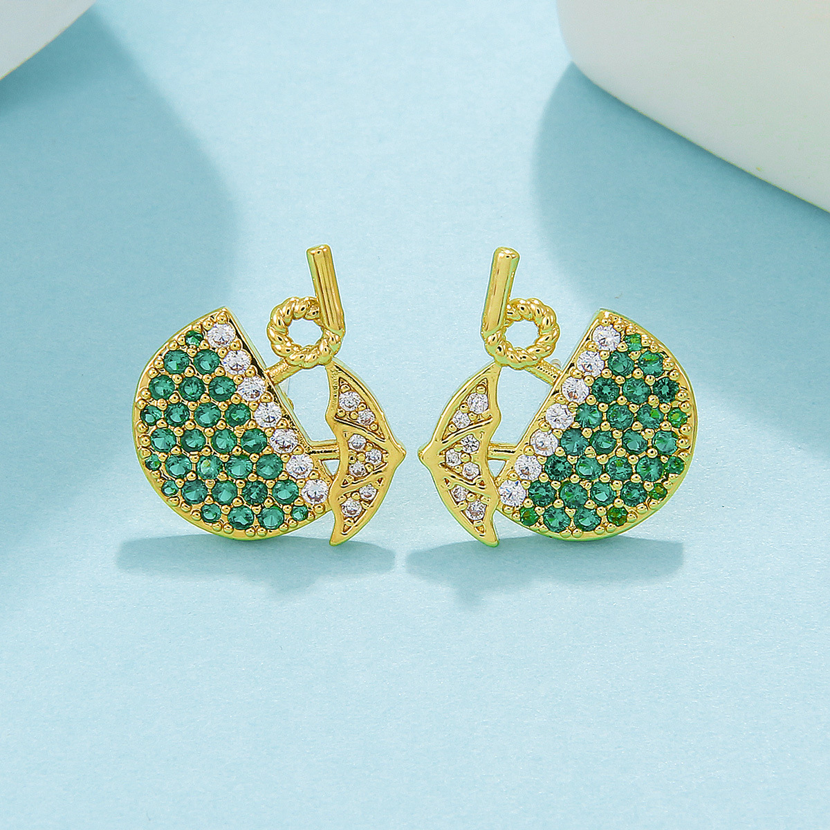 European and American fashionable and elegant owl peacock zircon pearl earrings, women's holiday stud earrings, cross-border accessories full figure