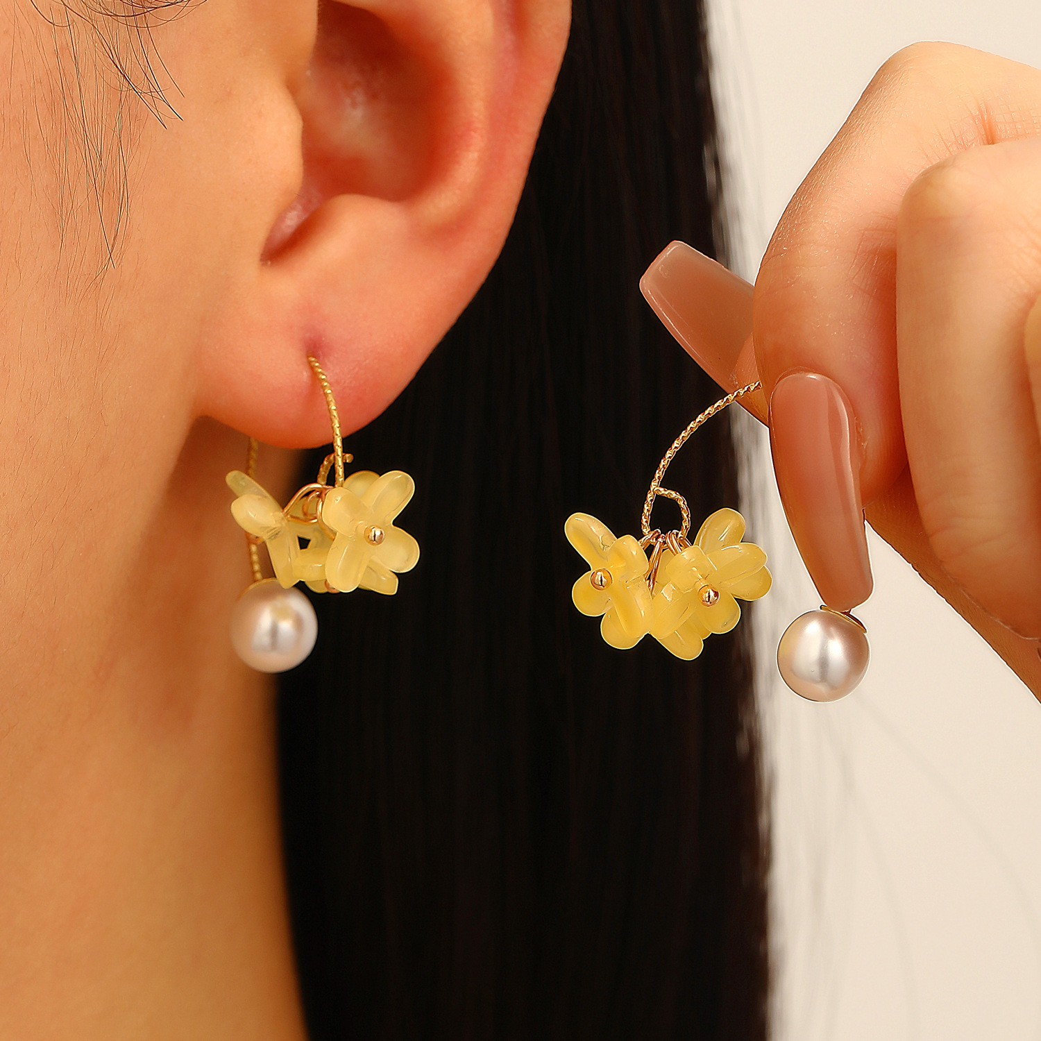 Super Fairy osmanthus pearl earrings for women, sweet and gentle, niche design earrings, gentle and retro, versatile, face-enhancing and slimming earrings full figure