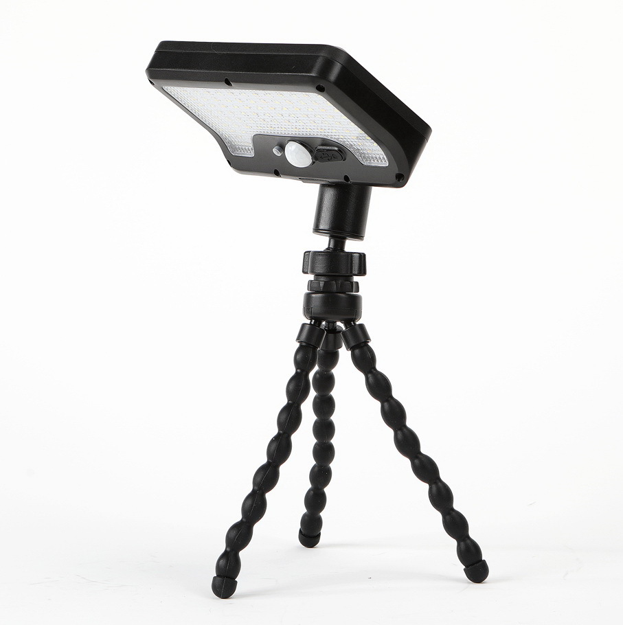 Cross-border Amazon octopus clip lamp, home courtyard solar street lamp, outdoor waterproof lighting sensor wall lamp Item Picture