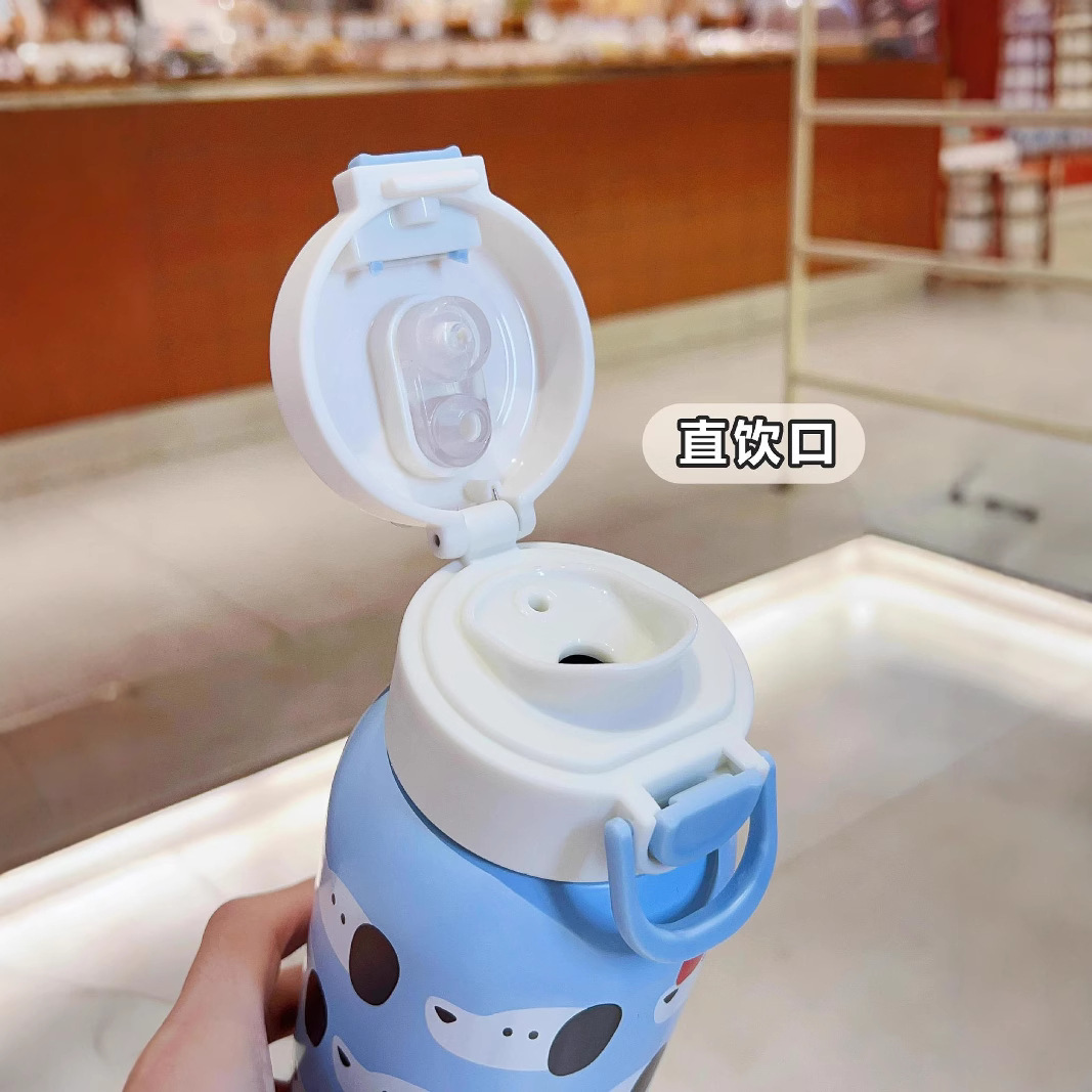 Double-drinking children's insulated cup, special for boys and girls to go to school, kindergarten water bottle, 2024 new model, male student straw water cup Application Scenario